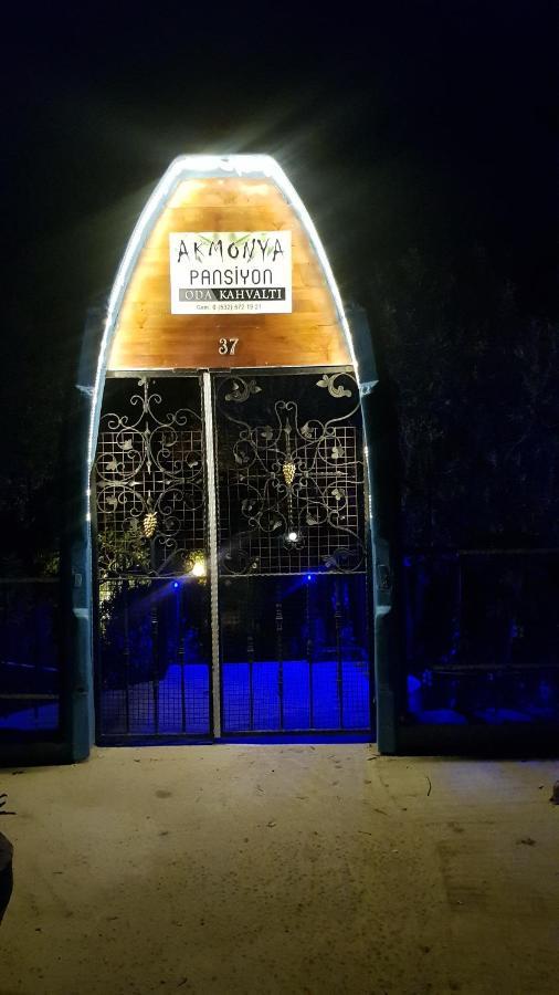 Akmonya Pansiyon Eriklice Buitenkant foto