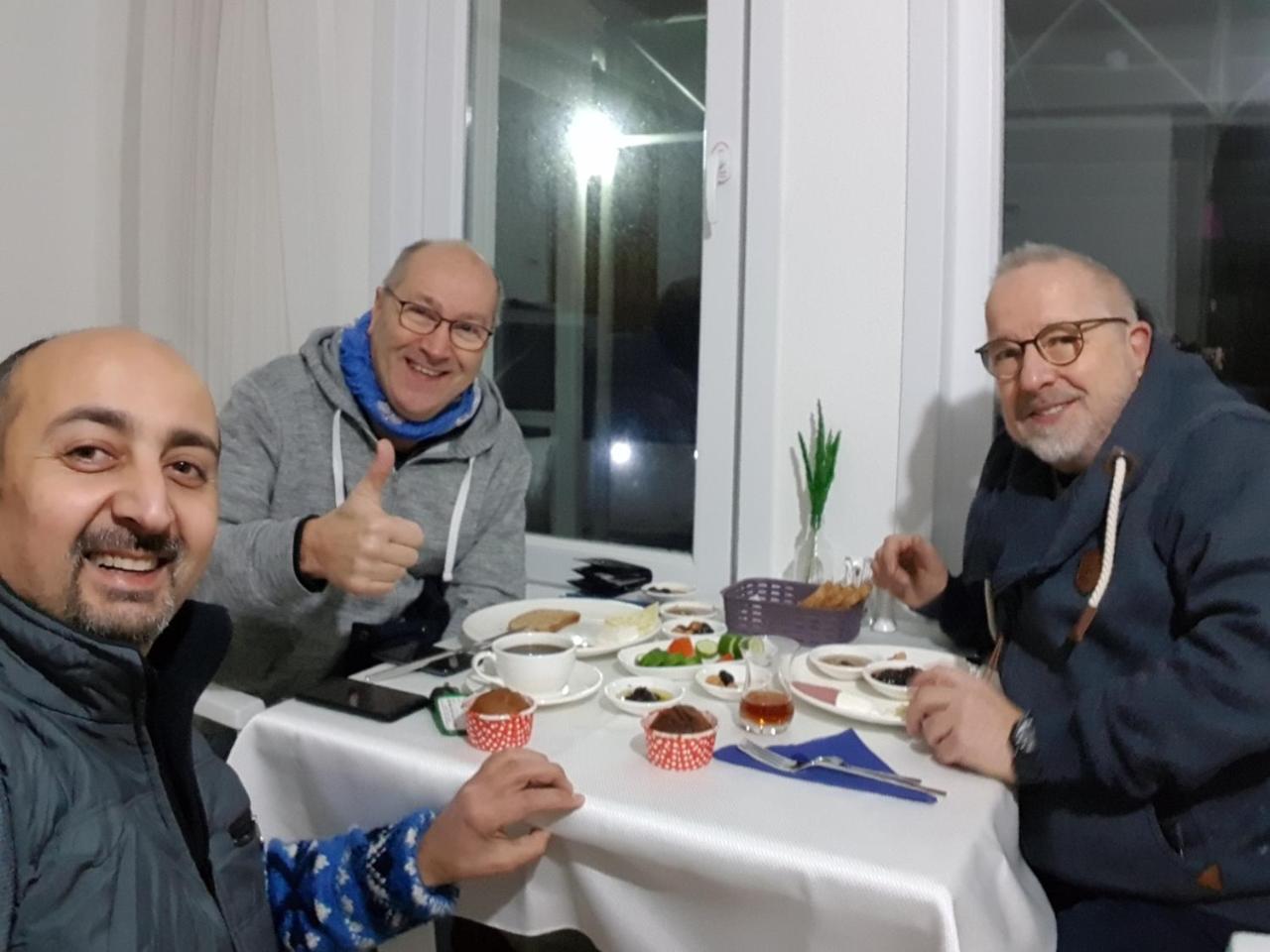 Akmonya Pansiyon Eriklice Buitenkant foto