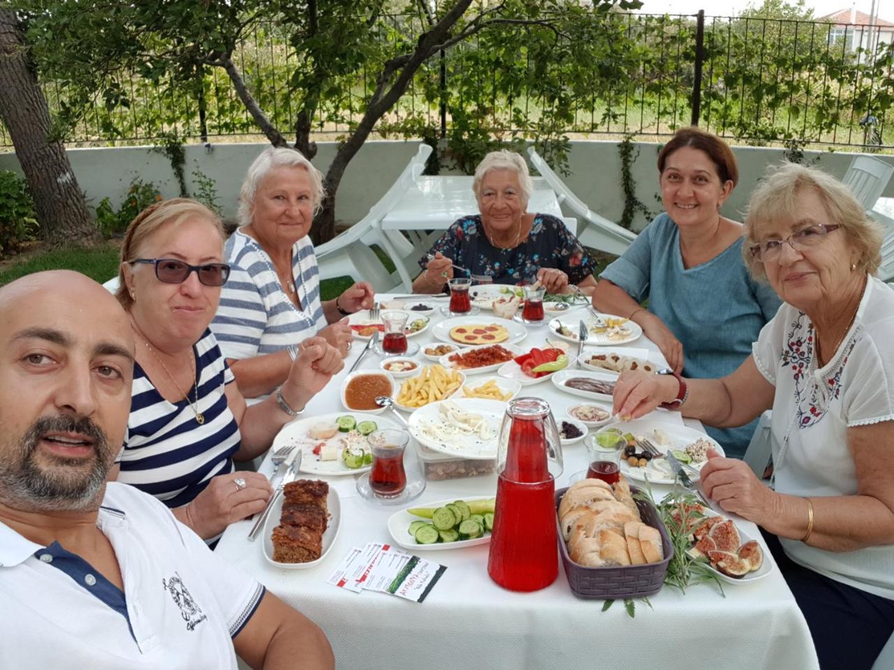 Akmonya Pansiyon Eriklice Buitenkant foto